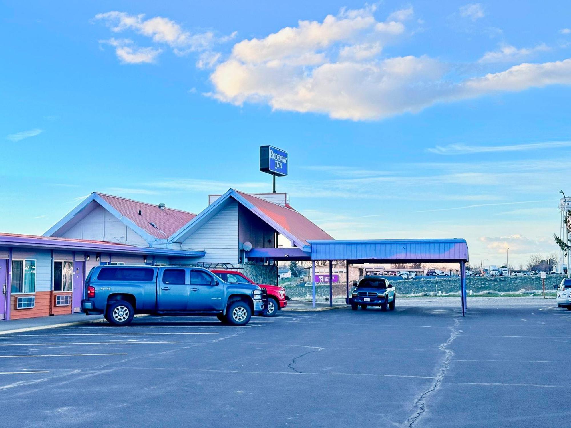 Rodeway Inn Boardman - Hermiston Экстерьер фото