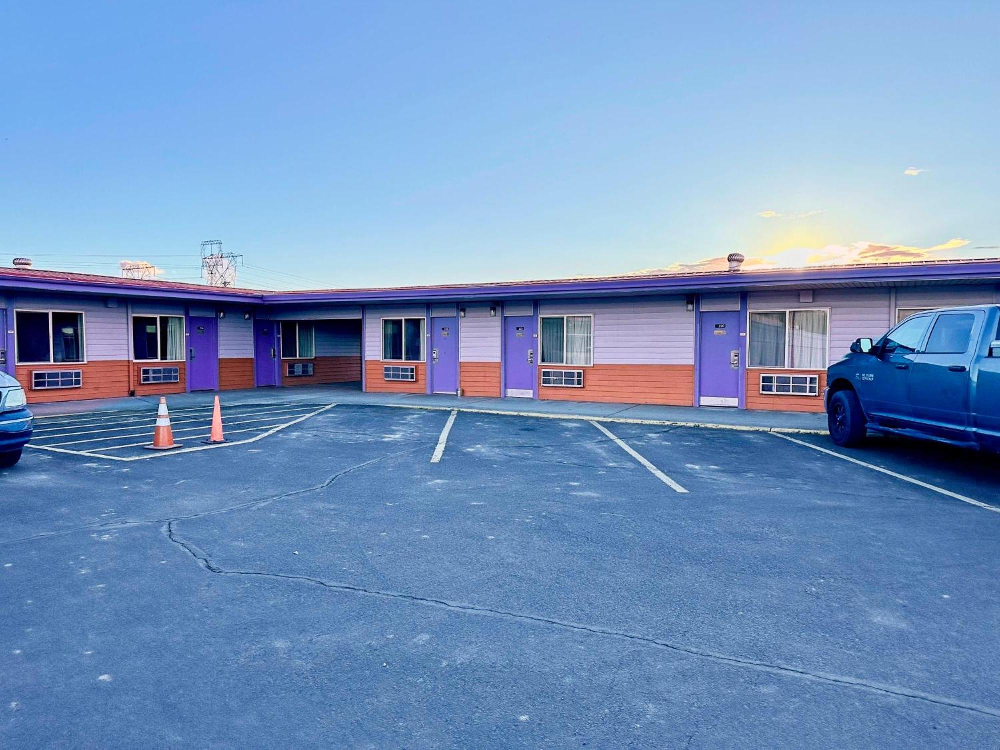 Rodeway Inn Boardman - Hermiston Экстерьер фото